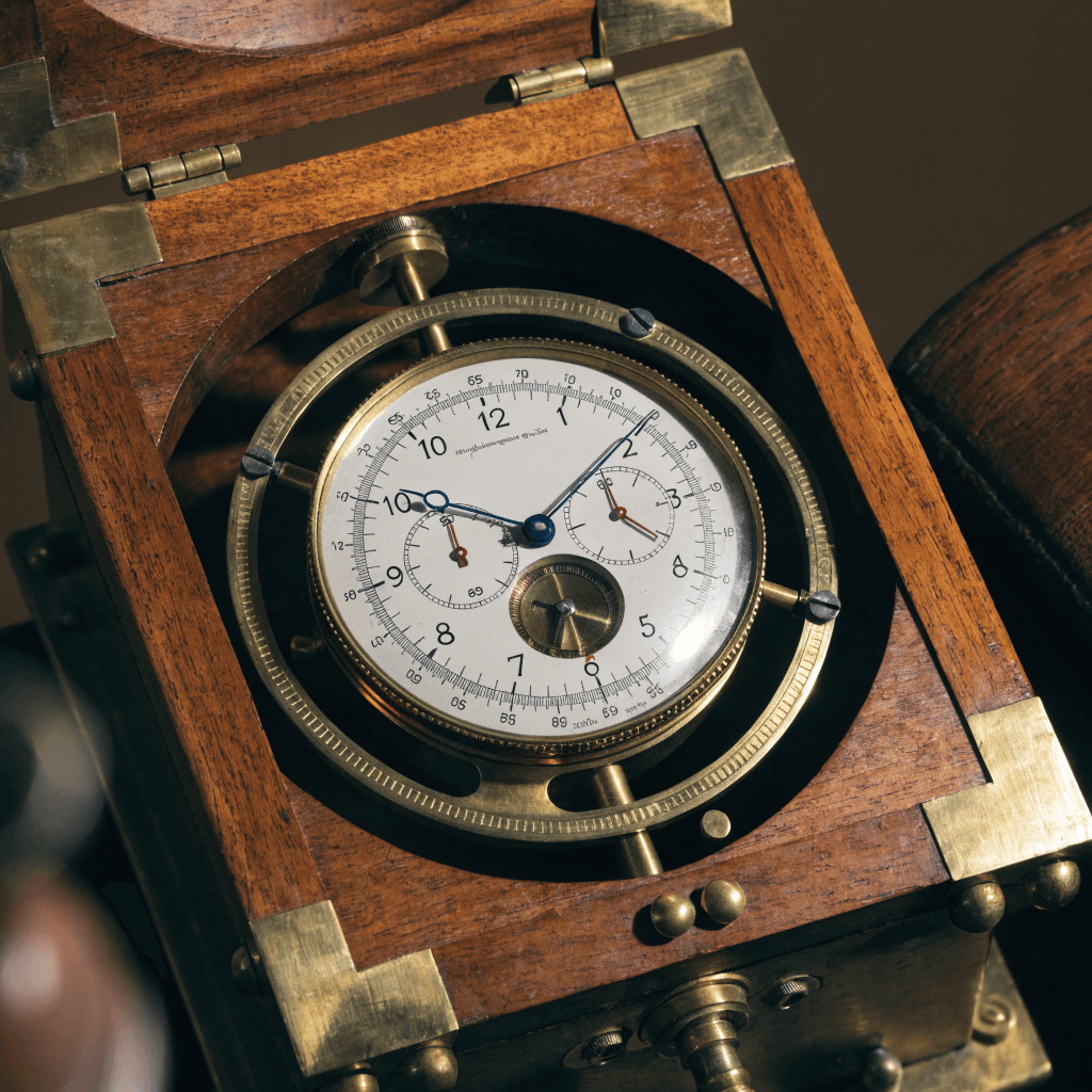Chronomètre de marine dans son coffret