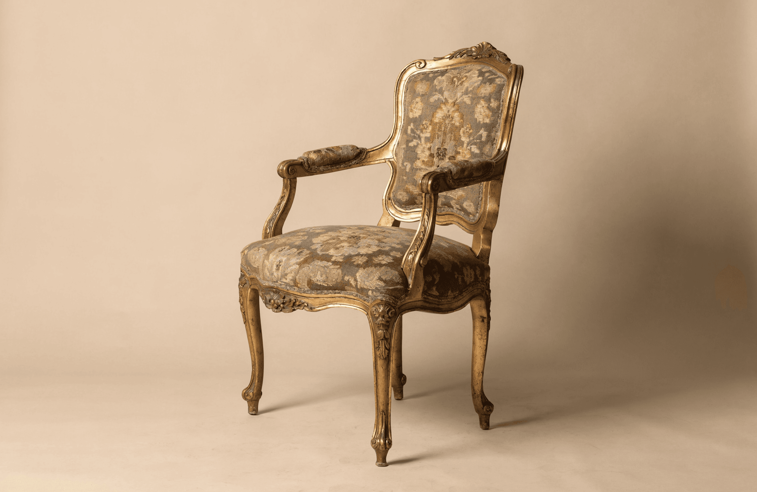 Fauteuil cabriolet Louis XVI